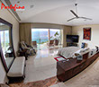 Villa and pool in Acapulco